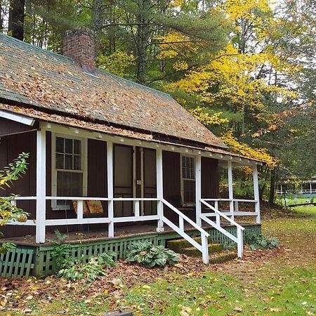 The Cabins At Healing Springs Crumpler Экстерьер фото