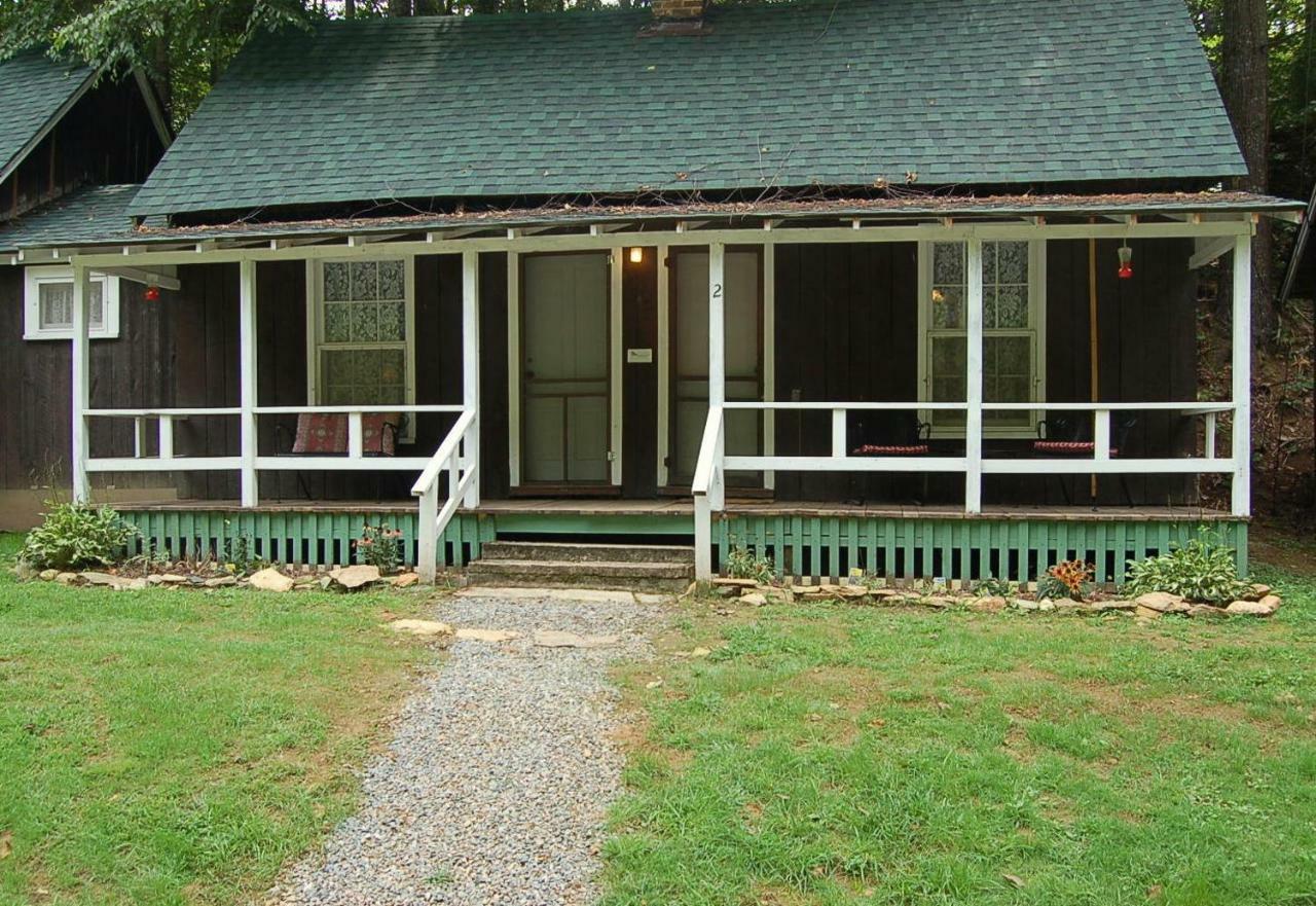 The Cabins At Healing Springs Crumpler Экстерьер фото